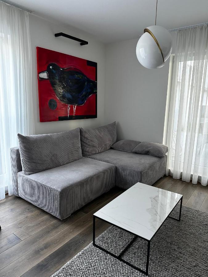 Apartment Vip Wola *